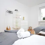 Apartment Für Firmen In *